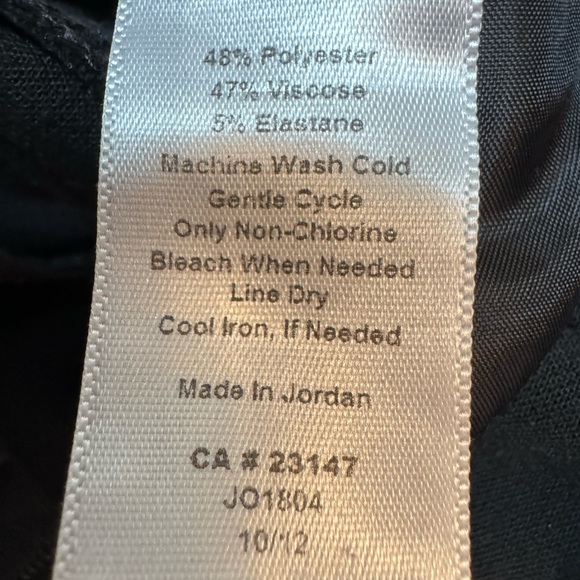 Talbots Trousers in 2P Curvy in Black - Picture 5 of 6